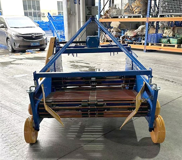 4UY-130中药材收获机